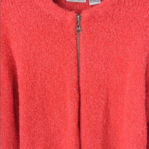 Sostanza Contemporary Apparel Zip Closure Sweater - Picture 6 of 8